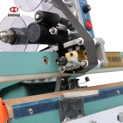 DUOQI PFS-450*1 Педальная уплотнительная машина для медицинского халата на производственном заводе